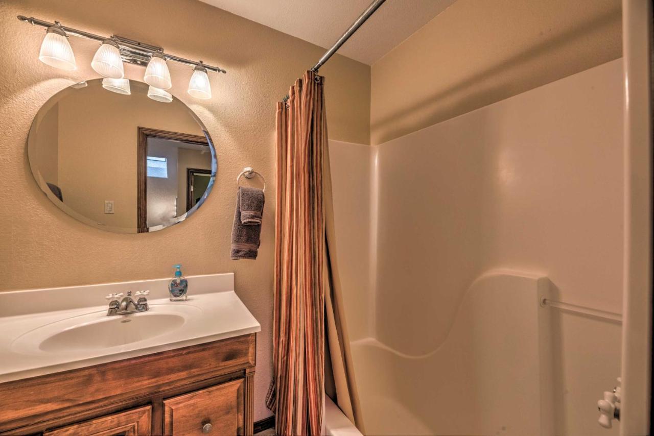Condo With Hot Tub About 4 Miles To Ruidoso Winter Park! Esterno foto